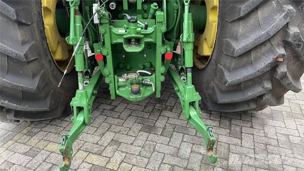 John Deere 7R330 Traktorid