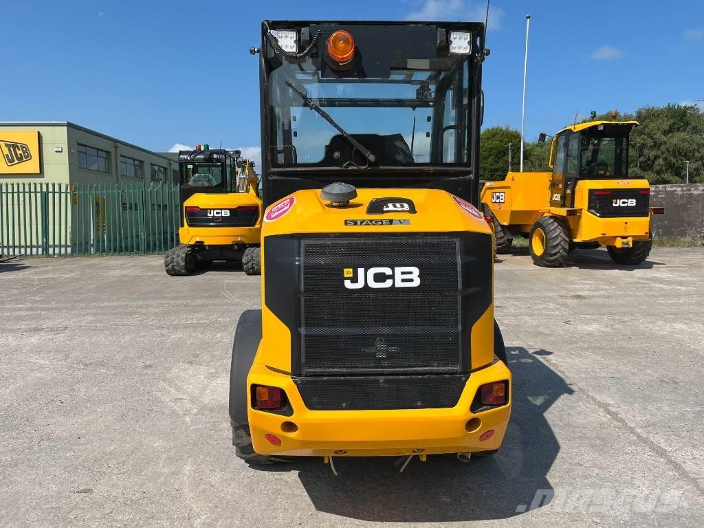JCB 403ag plus Traktorid