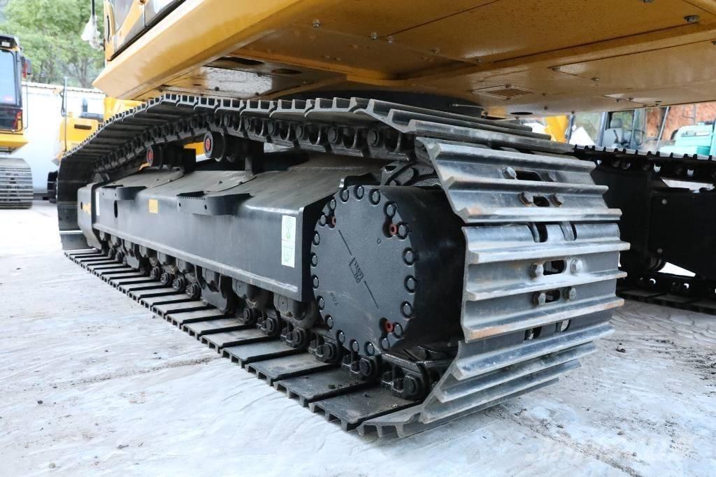 Komatsu PC 210 LC-8 Roomikekskavaatorid