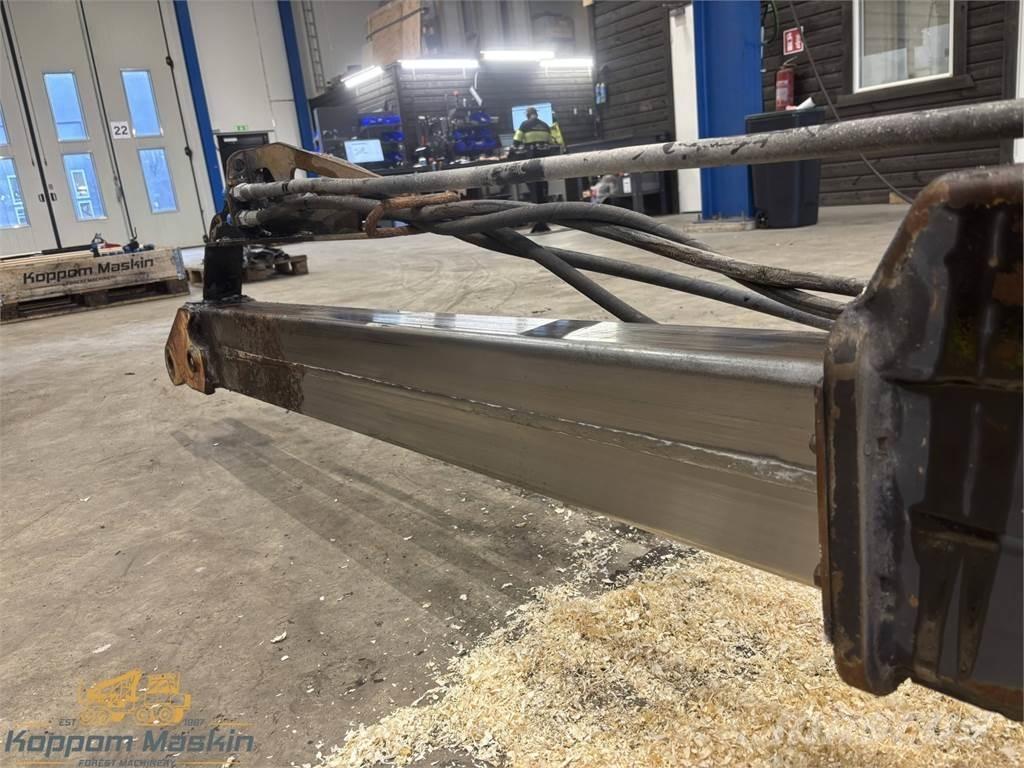 Valmet Crf8 Forvarderi kraanad