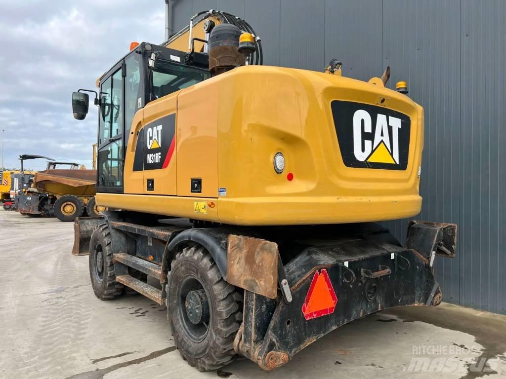 CAT M318F Ratasekskavaatorid