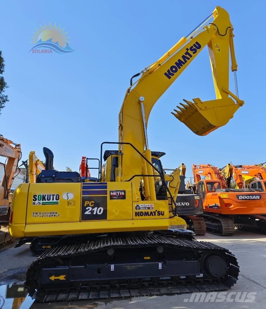Komatsu PC 210-8 Roomikekskavaatorid