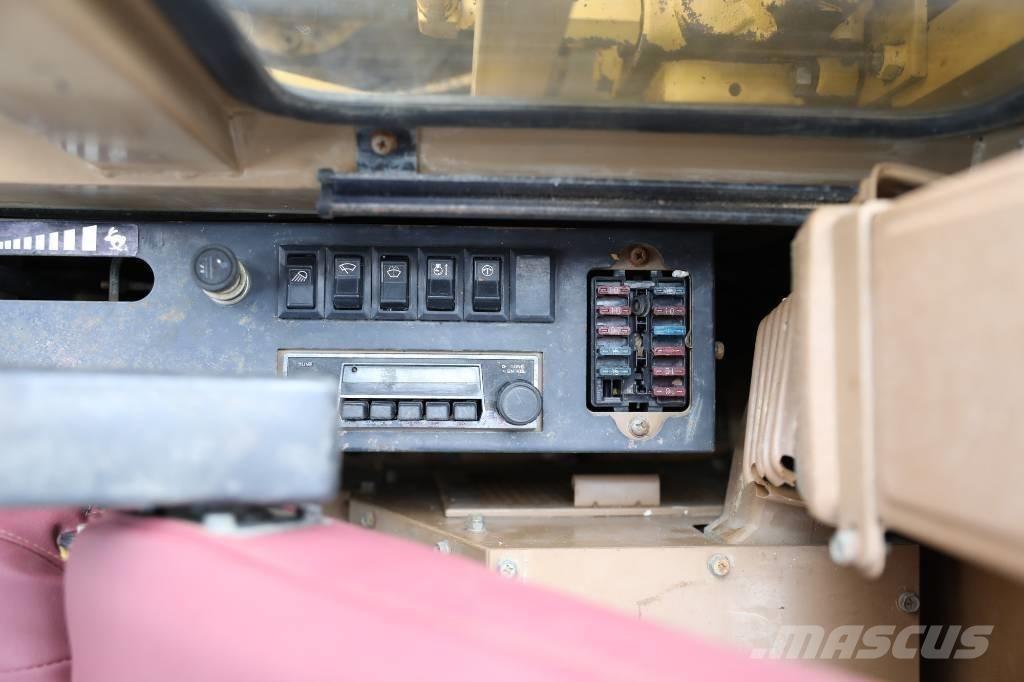 CAT E 70 B Miniekskavaatorid < 7 t