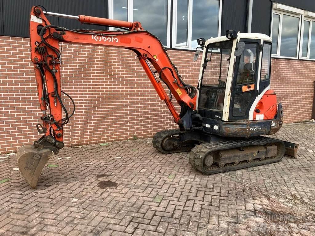 Kubota KX121-3a Miniekskavaatorid < 7 t