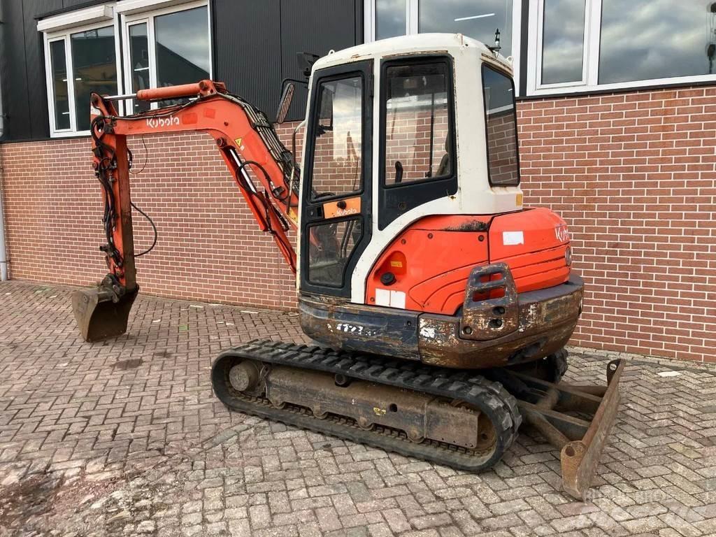 Kubota KX121-3a Miniekskavaatorid < 7 t