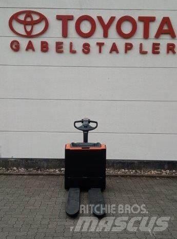 Toyota LWE 200 Elektriline alusesiirdaja