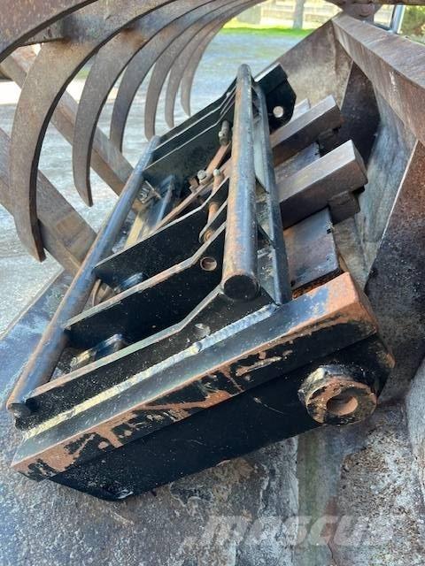 John Deere 3400 Teleskooplaadurid