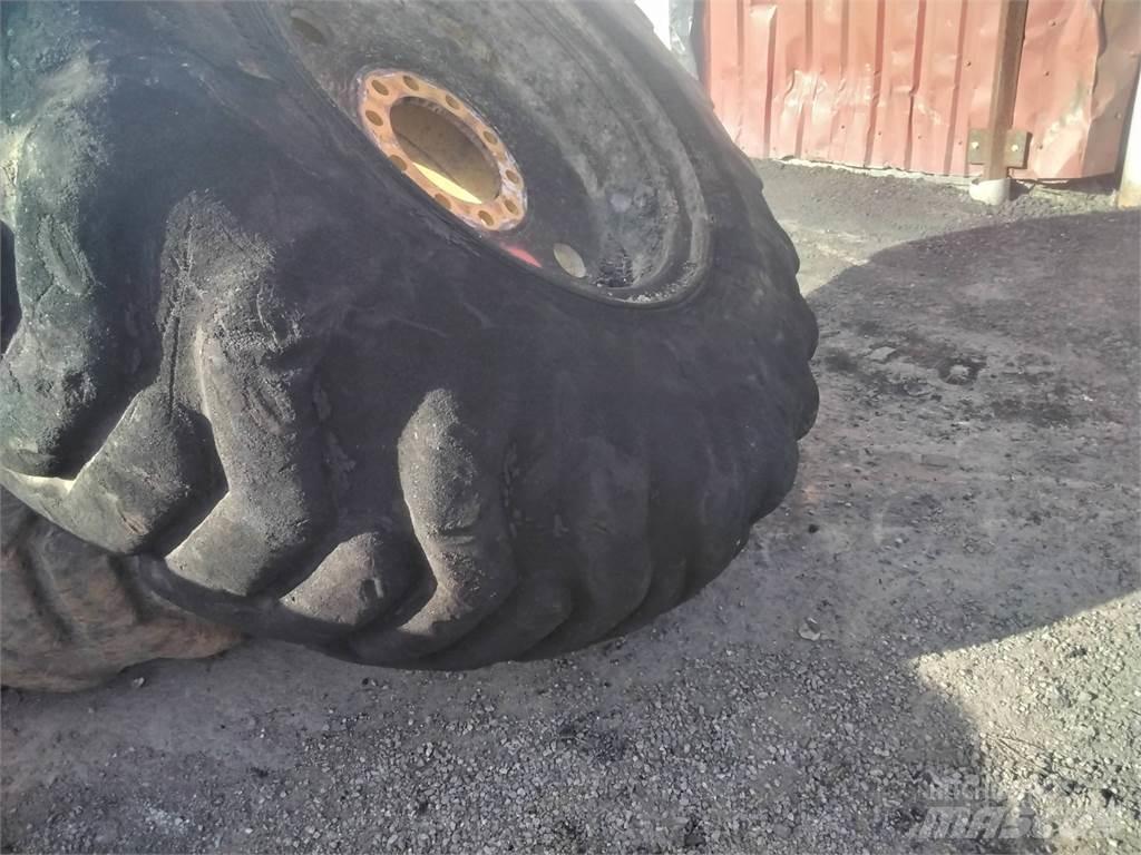 Nokian Els 17,5x25 Rehvid, rattad ja veljed
