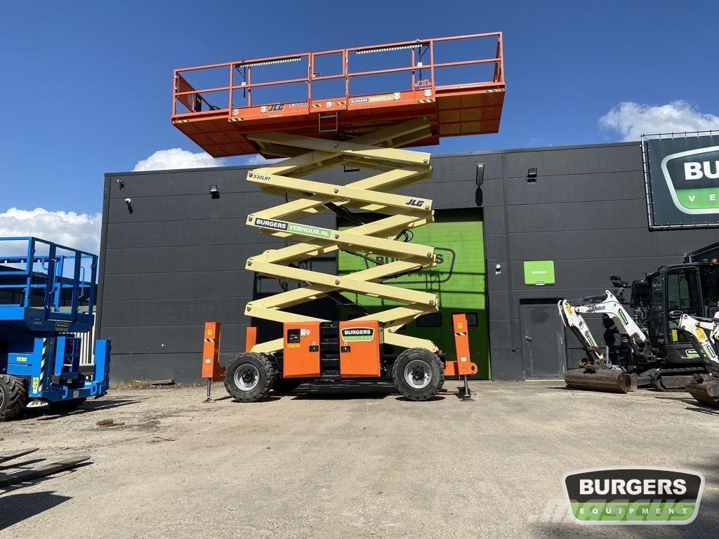 JLG 530LRT Käärtõstukid