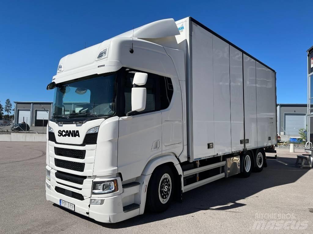 Scania R500B6X2*4NB Furgoonautod