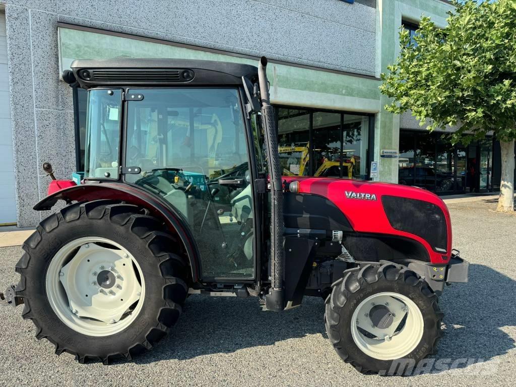 Valtra F95 Traktorid