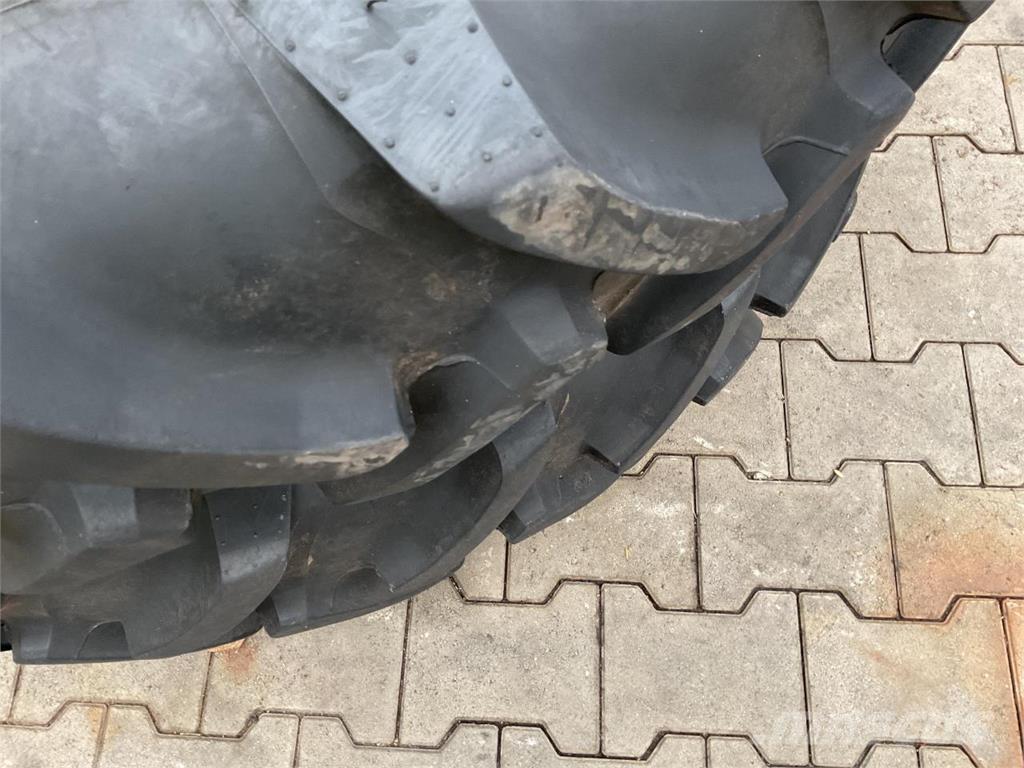 Alliance 270/95R36 Rehvid, rattad ja veljed