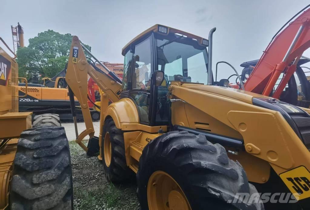 JCB 4 CX Ekskavaatorlaadurid