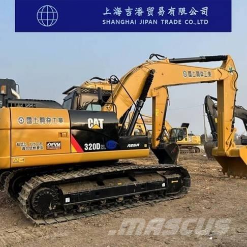 CAT 320 D Roomikekskavaatorid