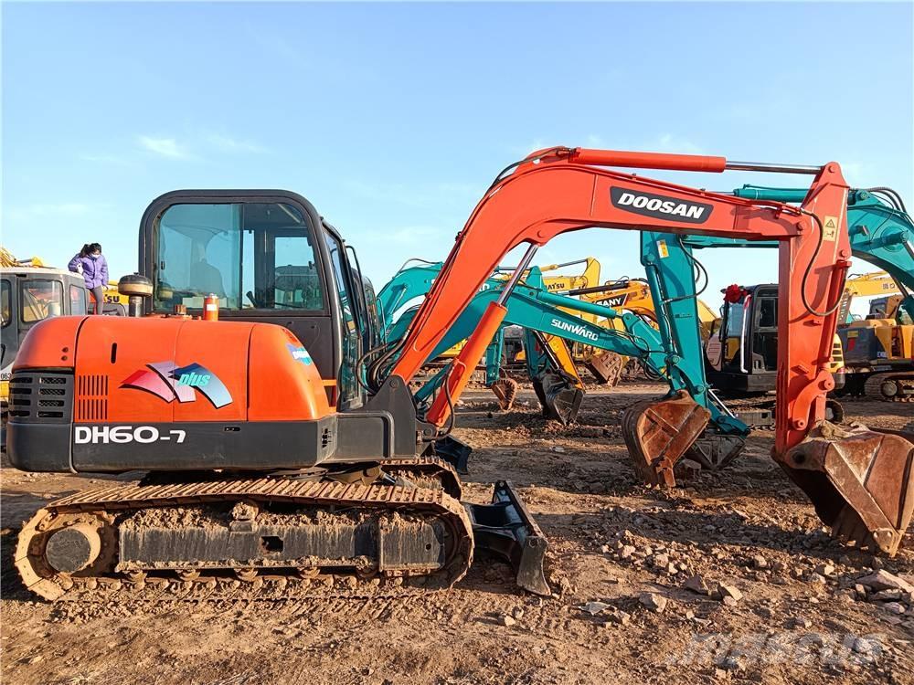 Doosan DH60-7 Miniekskavaatorid < 7 t