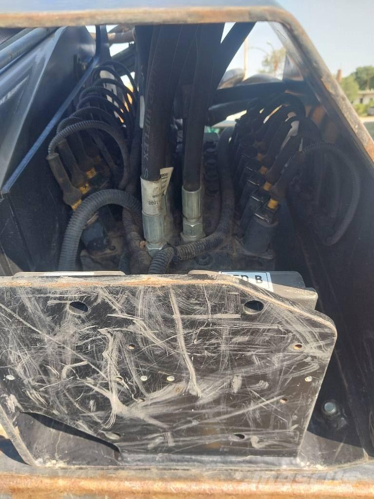 Valtra T 234 Metsatööks kohandatud traktorid