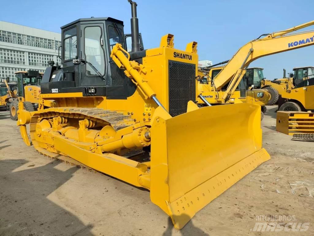 Shantui SD 22 Buldooserid