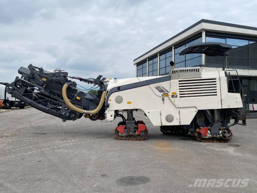 Wirtgen W 100 Fi Asfaldi külmfreesimise masinad