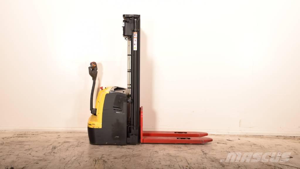 Hyster S1.5UT-24 Järelkäidavad virnastajad