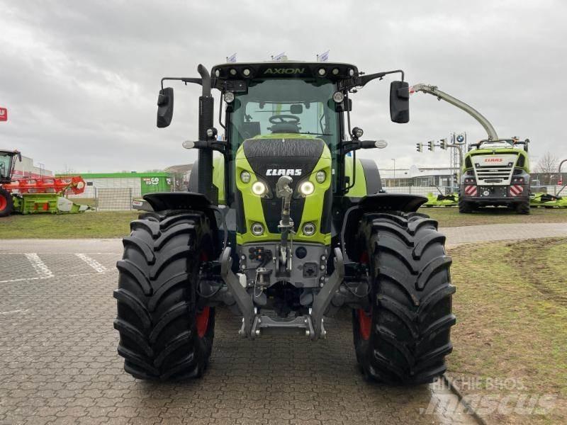 CLAAS AXION 870 Traktorid