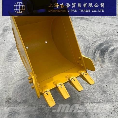 Komatsu PC 78 Roomikekskavaatorid