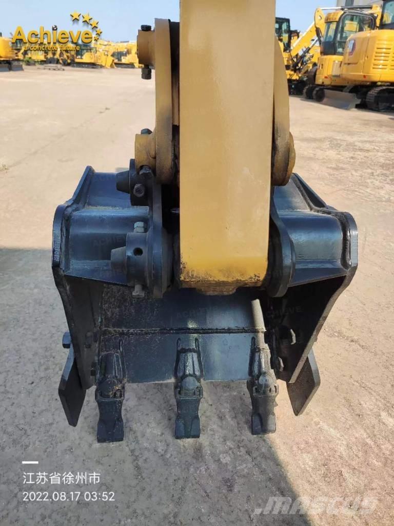 CAT 302CR Roomikekskavaatorid