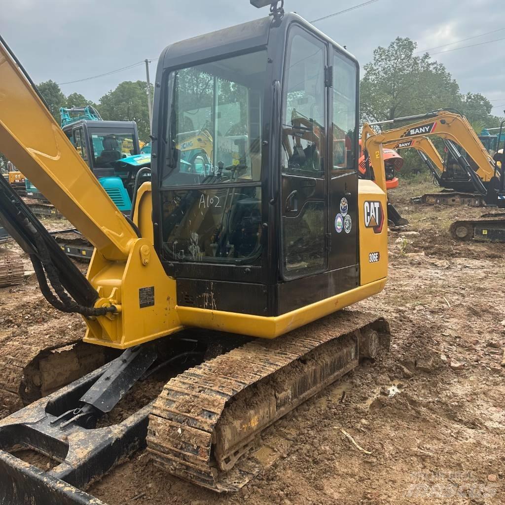 CAT 306E Roomikekskavaatorid