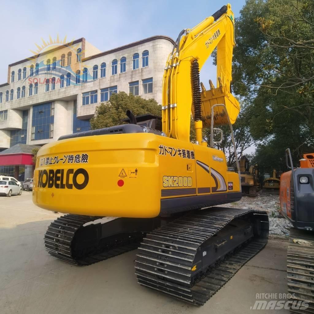 Kobelco SK 200 Roomikekskavaatorid