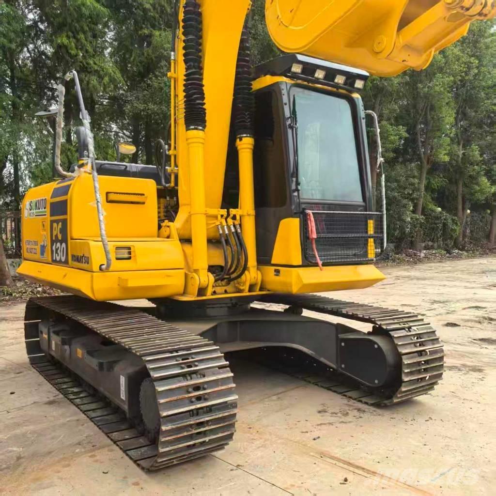 Komatsu PC 130-7 Väikeekskavaatorid 7t-12t