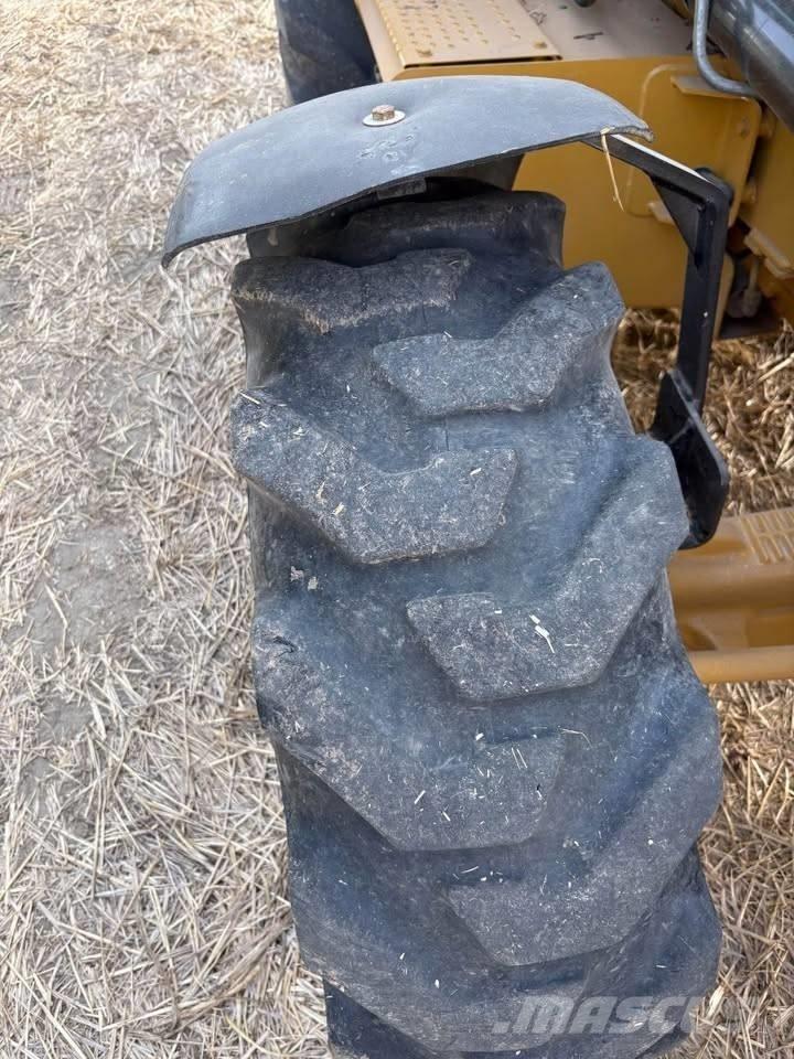 CAT 430 E Ekskavaatorlaadurid
