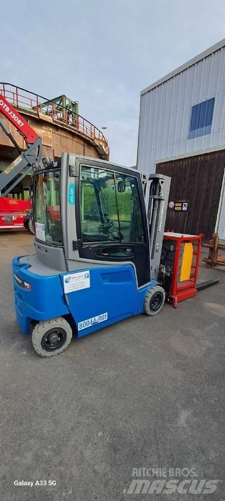Jungheinrich EFG 320 Elektritõstukid