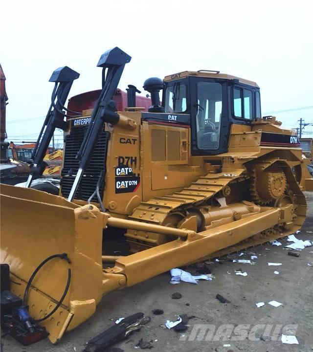 CAT D7H Buldooserid