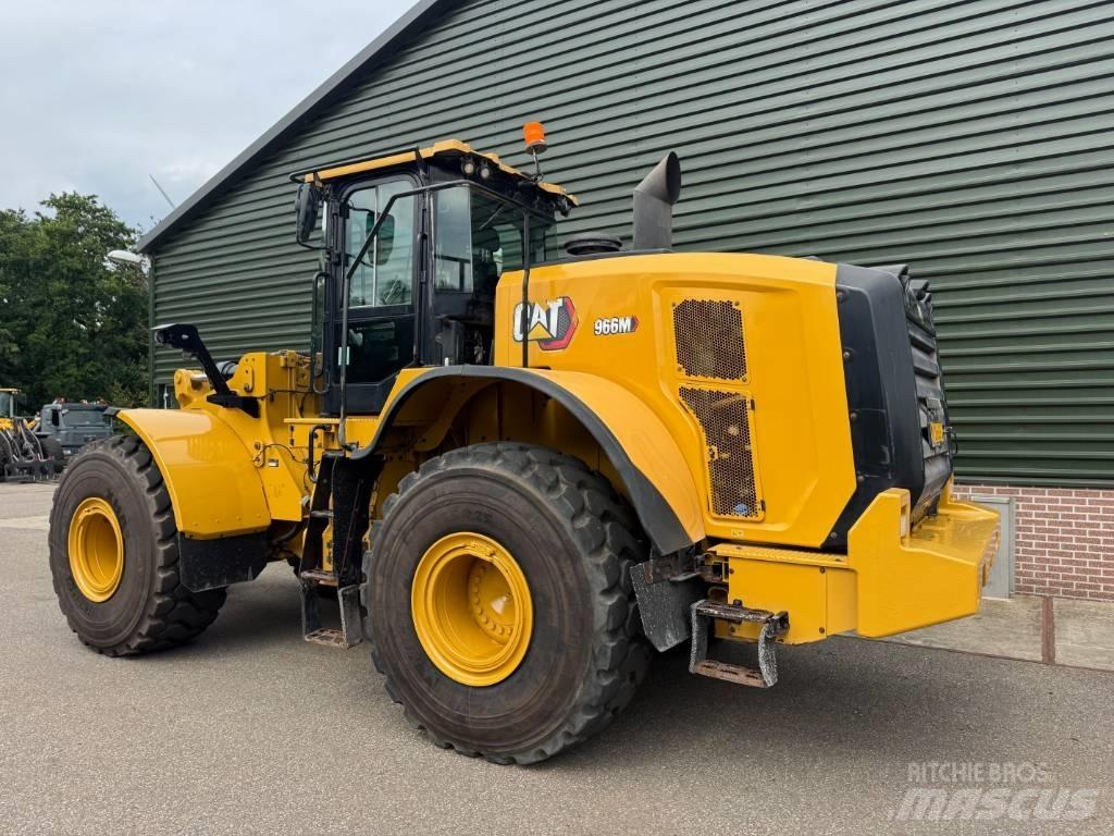 CAT 966 M Rataslaadurid