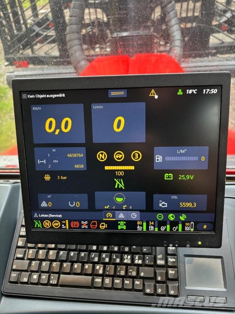 Komatsu 875 Forwarderid