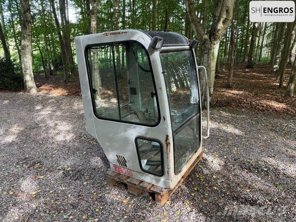 Takeuchi TB 016 Miniekskavaatorid < 7 t