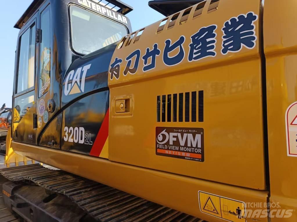 CAT CAT320DL Väikeekskavaatorid 7t-12t