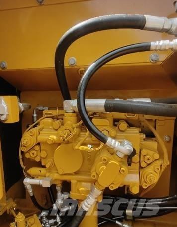 CAT 315D Roomikekskavaatorid