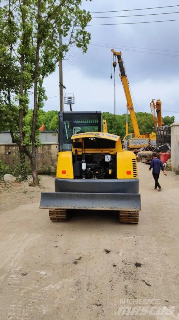 Komatsu 56 Roomikekskavaatorid