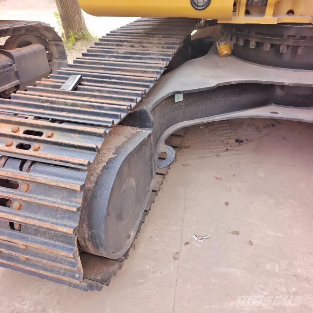 CAT 320 GC Roomikekskavaatorid