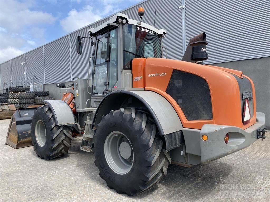 Weycor AR250E Rataslaadurid
