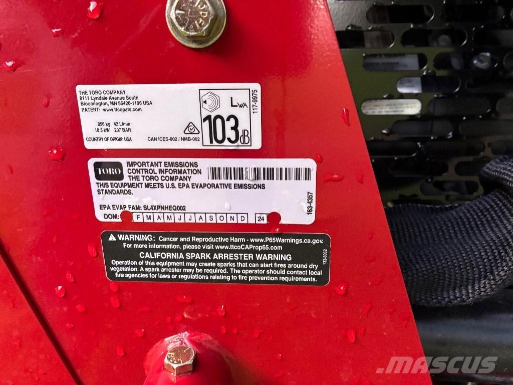Toro TX427 Kompaktlaadurid