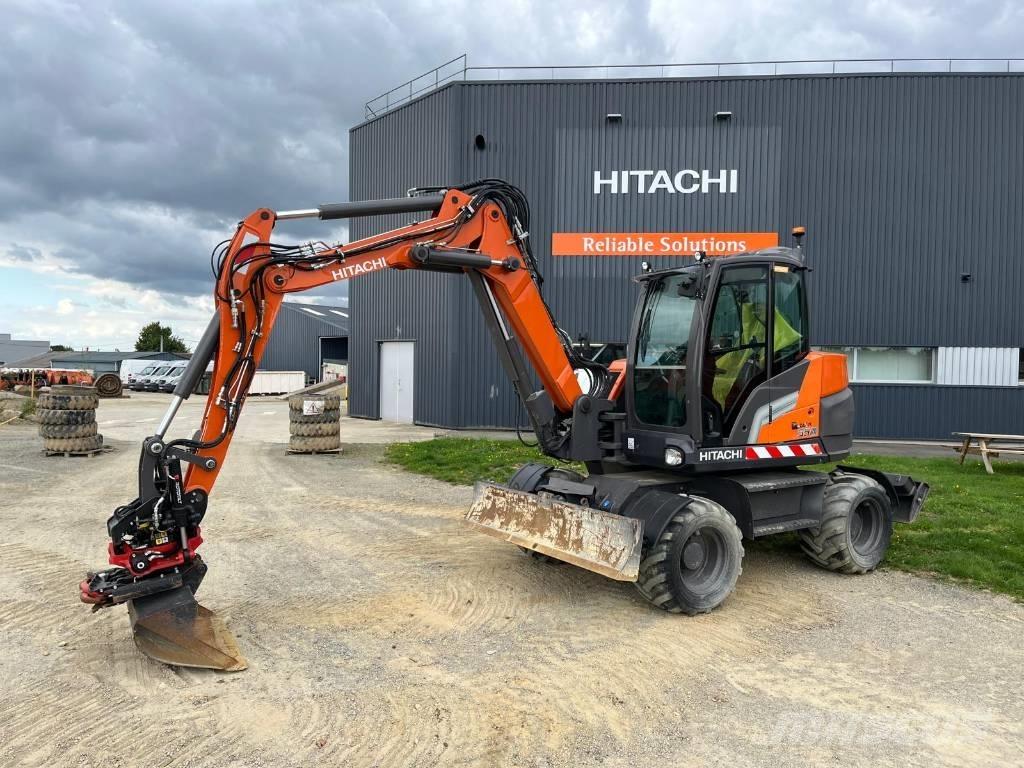 Hitachi ZX95W-7-2P Ratasekskavaatorid