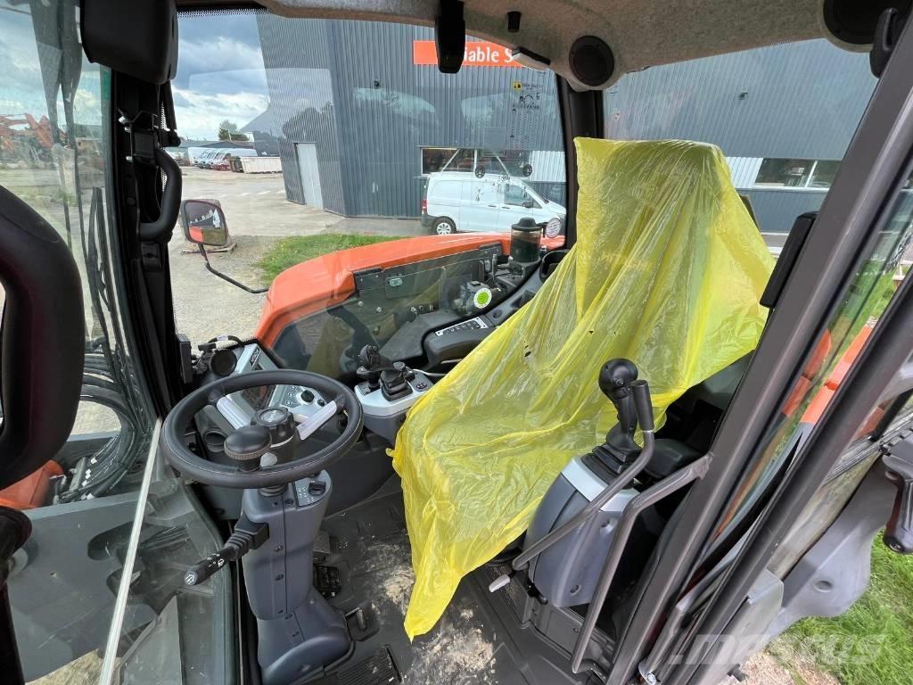 Hitachi ZX95W-7-2P Ratasekskavaatorid