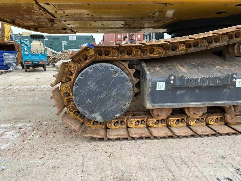 Komatsu PC 400 Roomikekskavaatorid