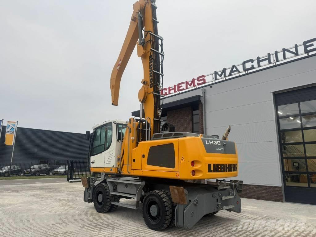 Liebherr LH 30 M Materjalikäitlusmasinad