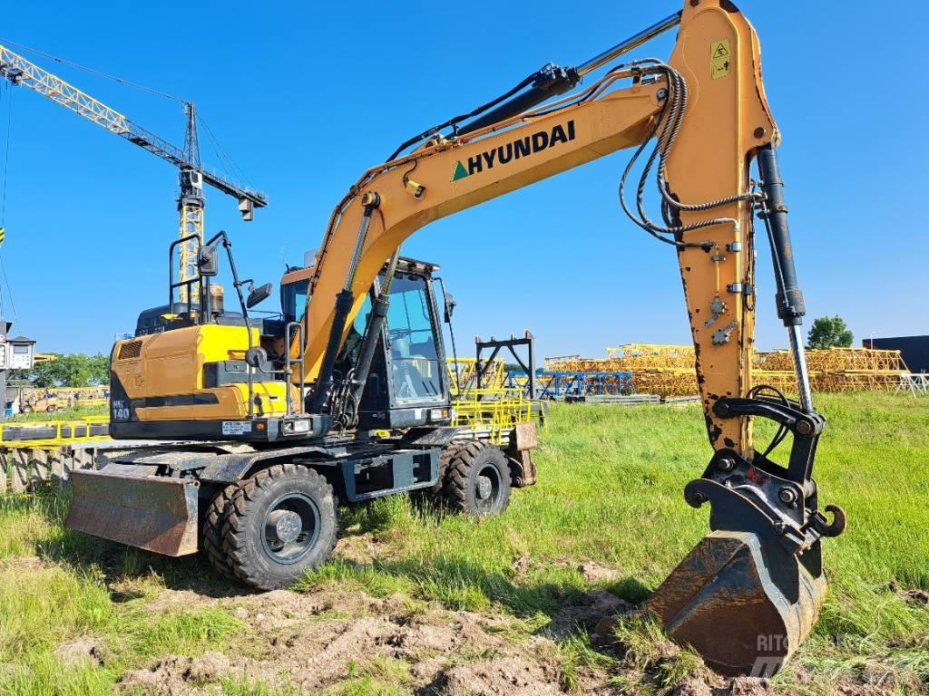 Hyundai HW140 Ratasekskavaatorid