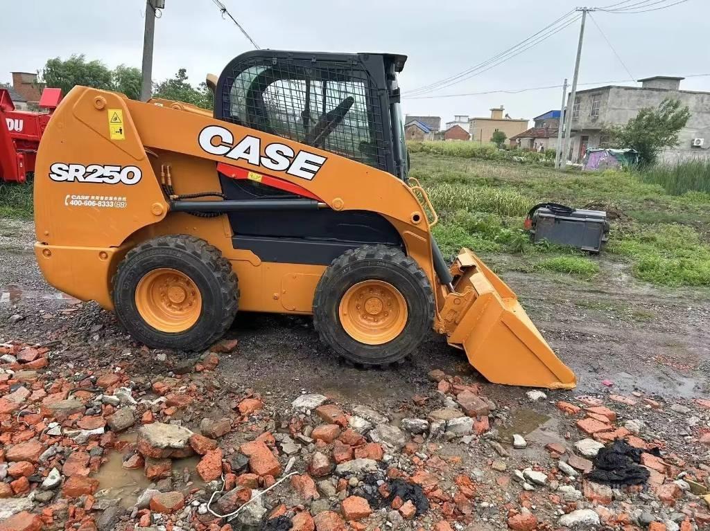 CASE SR 250 Kompaktlaadurid