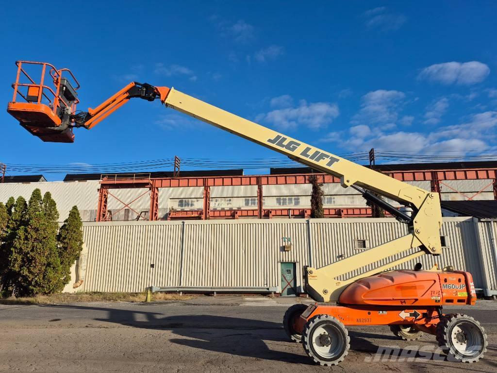JLG M 600 JP Iseliikuvad poomtõstukid