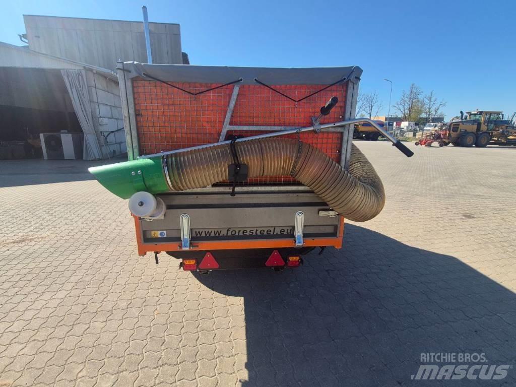 Foresteel F2200 Väiketraktorite lisaseadmed