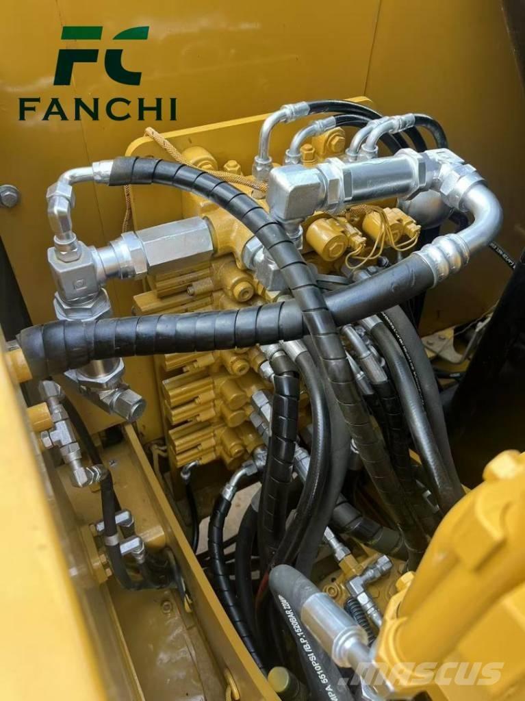 CAT 308 E Roomikekskavaatorid